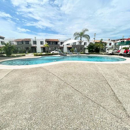 Modern Pool Side, 3 Bdrm House With Parking Villa Puerto Vallarta Bagian luar foto